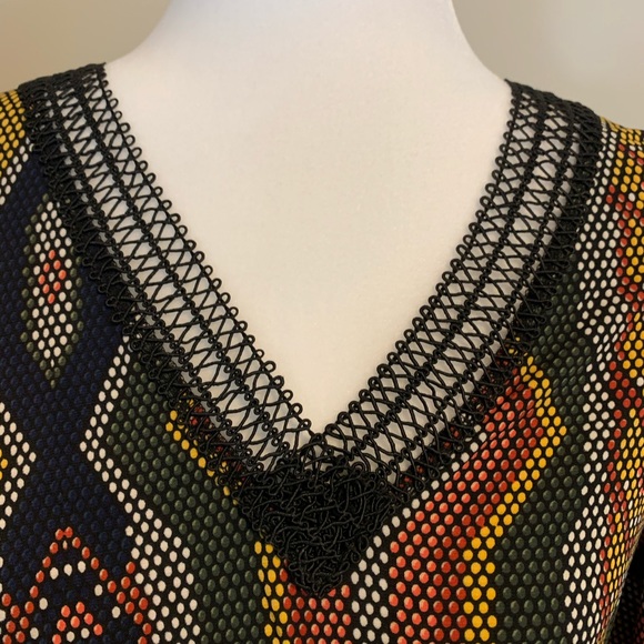 Dress - Picture 5 of 9